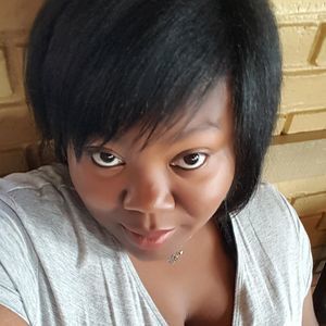 Meet your Posher, Angelica